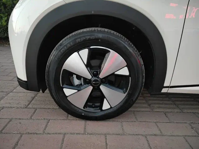 BYD Dolphin — Фото автомобиля 22