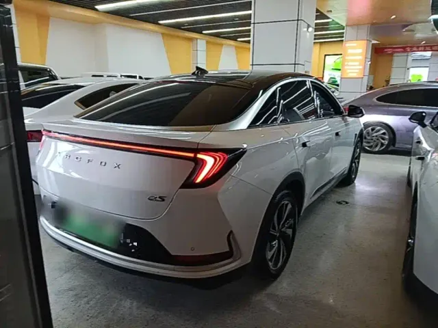 Arcfox Alpha S — Фото автомобиля 6