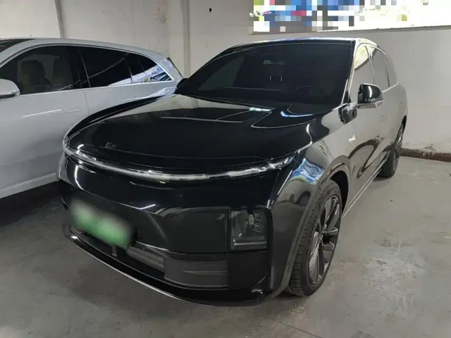 Фотография автомобиля — Li Auto L6