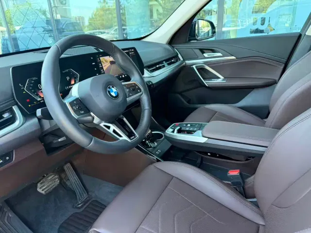 BMW X1 — Фото автомобиля 4