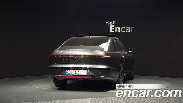 Hyundai Grandeur — Фото автомобиля 4