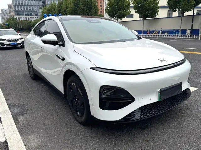 Xpeng G6 — Фото автомобиля 3
