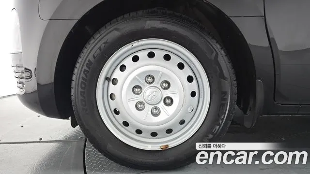 Hyundai Staria Staria Карго 5 мест — Фото автомобиля 5