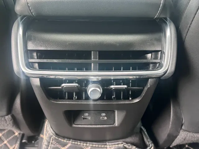 Ford Mondeo — Фото автомобиля 22