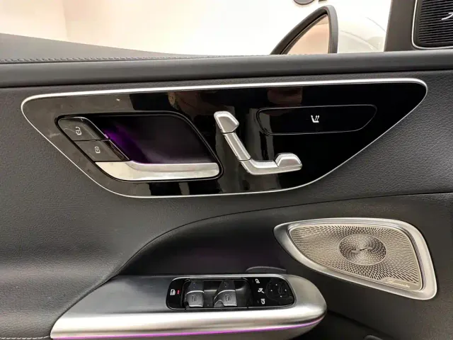 Mercedes-Benz C-Class — Фото автомобиля 15