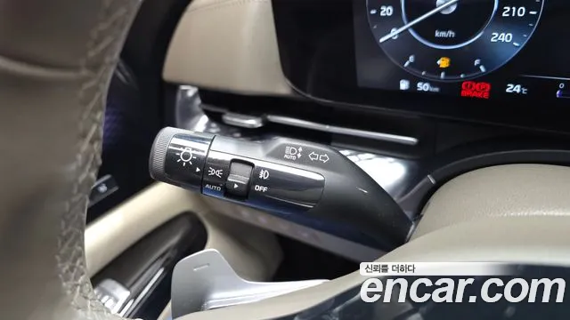 Kia Canival Carnival 4 поколение Бензин 7 мест Hi-Limousine — Фото автомобиля 28