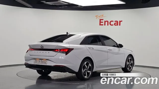 Hyundai AVANTE Modern — Фото автомобиля 2