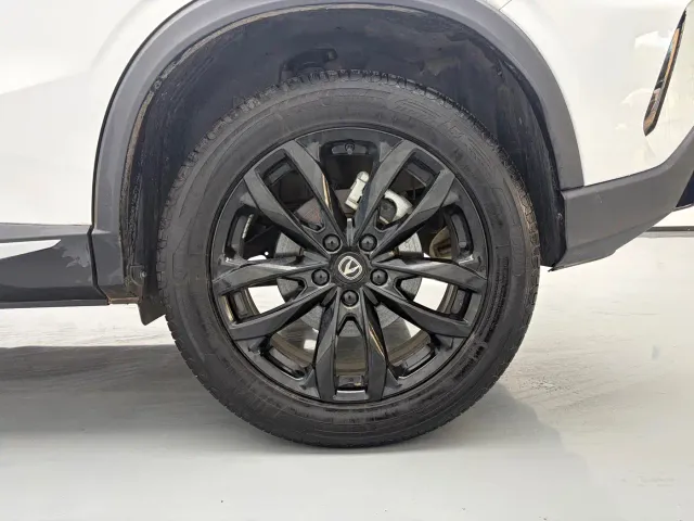 Changan X5 Plus — Фото автомобиля 15