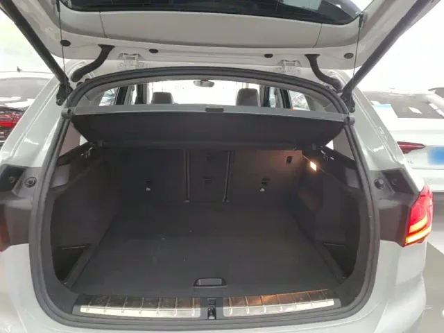 BMW X1 — Фото автомобиля 18