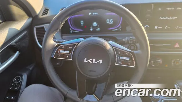 Kia Seltos New — Фото автомобиля 5