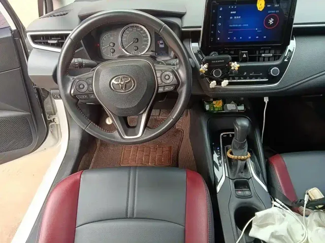 Toyota Corolla — Фото автомобиля 6