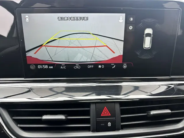 Kia Seltos — Фото автомобиля 16