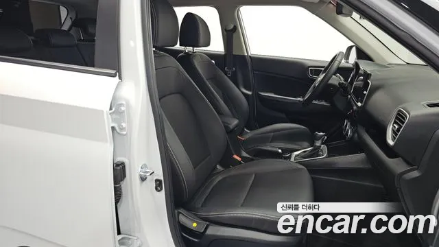 Hyundai Venue Venue 1.6 Premium — Фото автомобиля 11