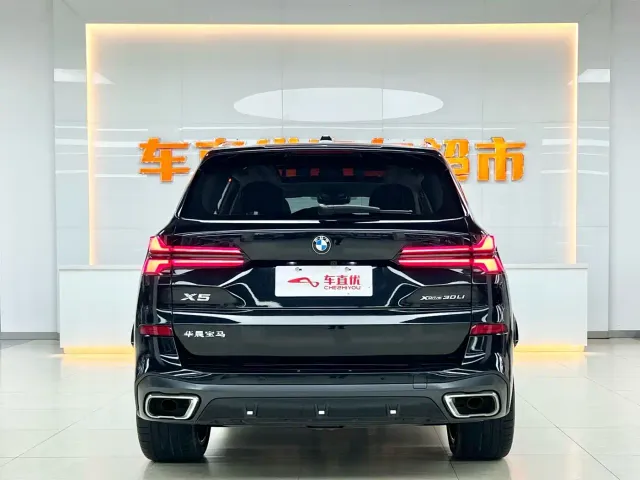 BMW X5 — Фото автомобиля 6