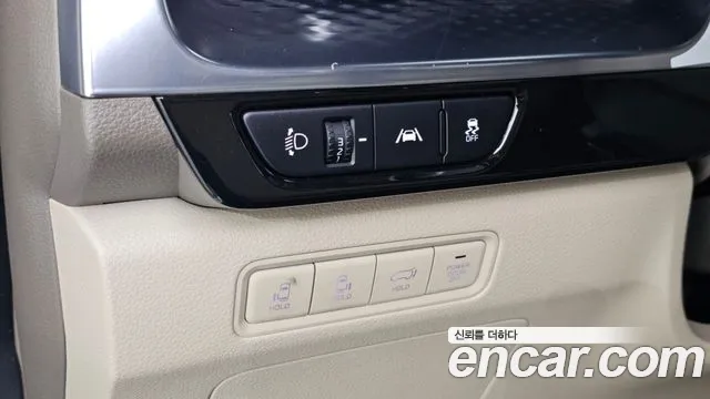 Kia Carnival Generation 4 — Фото автомобиля 18