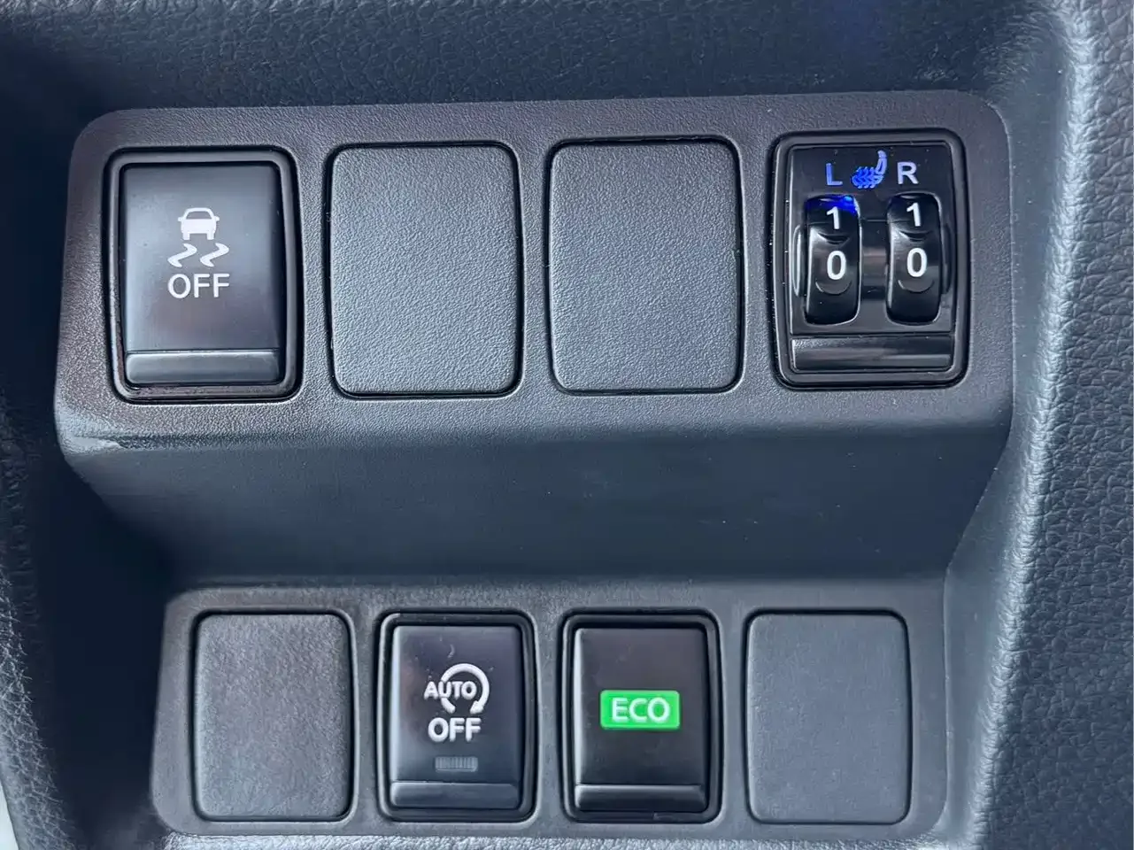 Nissan Qashqai 2022 2.0L CVT XV Prem Luxury Edition — Фото автомобиля 10