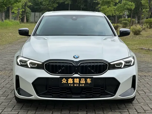 BMW 3 Series — Фото автомобиля 2