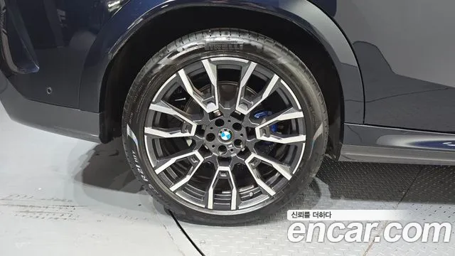 BMW X6 xDrive40i M Sport — Фото автомобиля 5