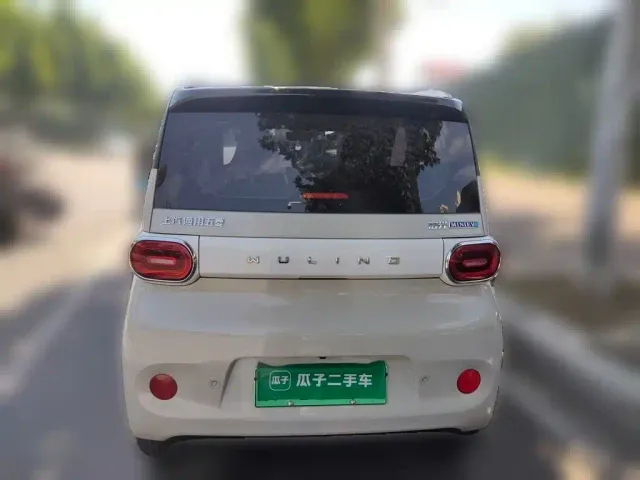 Wuling Hongguang Mini EV — Фото автомобиля 3