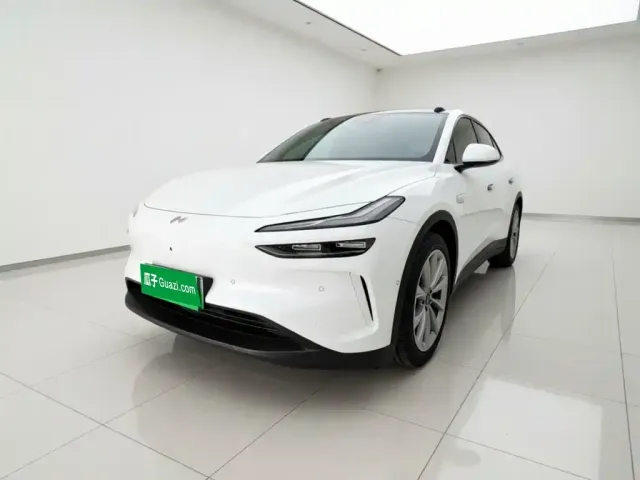 Фотография автомобиля — Onvo L60