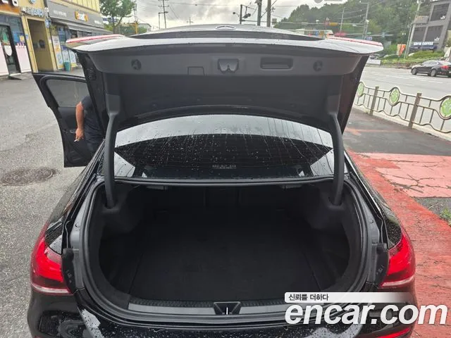Mercedes-Benz A-Class W177 — Фото автомобиля 19