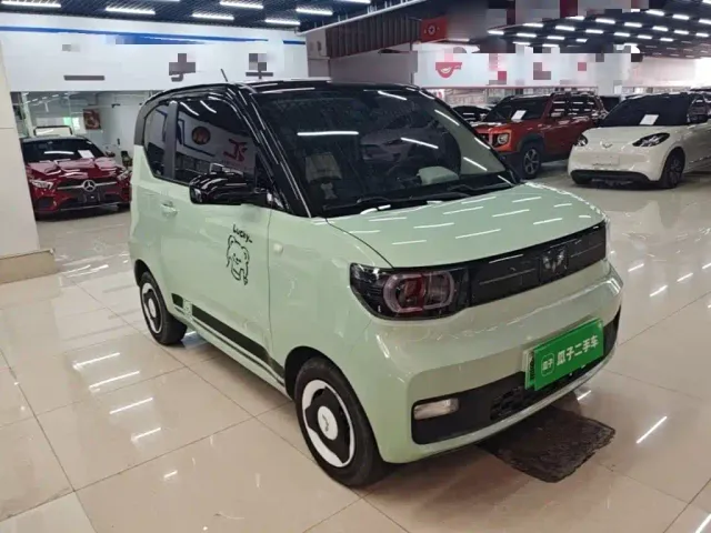 Wuling Hongguang Mini EV — Фото автомобиля 21