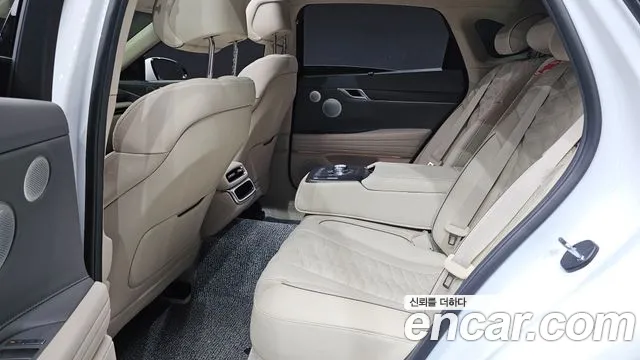 Genesis G80 RG3 — Фото автомобиля 12