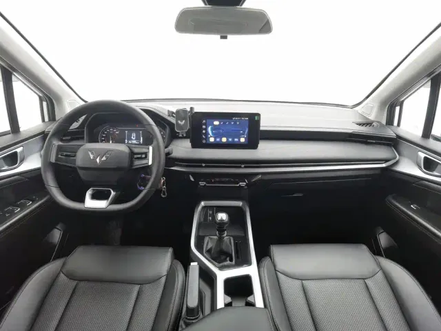 Wuling Jiachen — Фото автомобиля 5