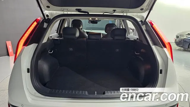 Kia Niro The All New Niro Signature — Фото автомобиля 20