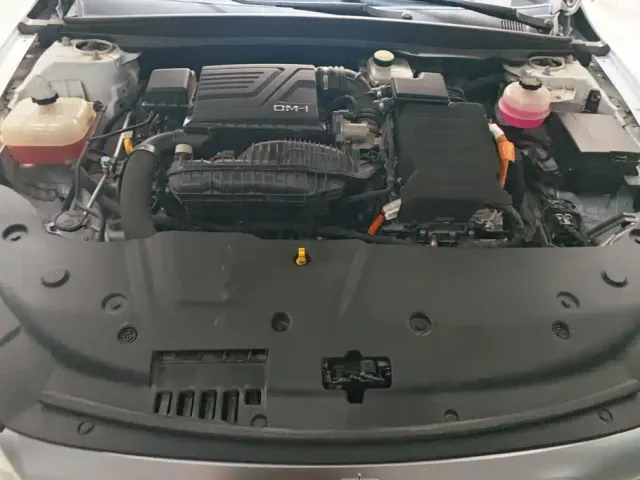 BYD Qin PLUS — Фото автомобиля 10