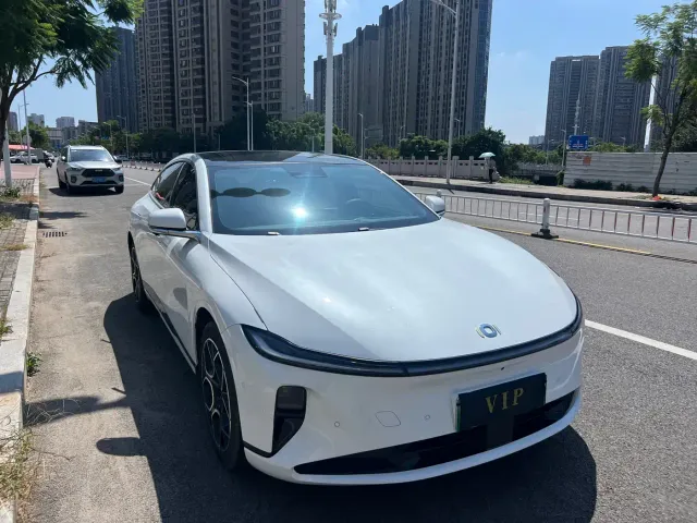 Changan Qiyuan A07 — Фото автомобиля 3