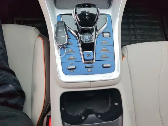 BYD Song Pro — Фото автомобиля 13
