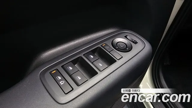 Hyundai Santafe — Фото автомобиля 27