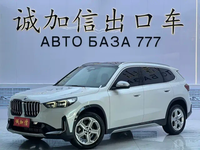 Фотография автомобиля — BMW X1