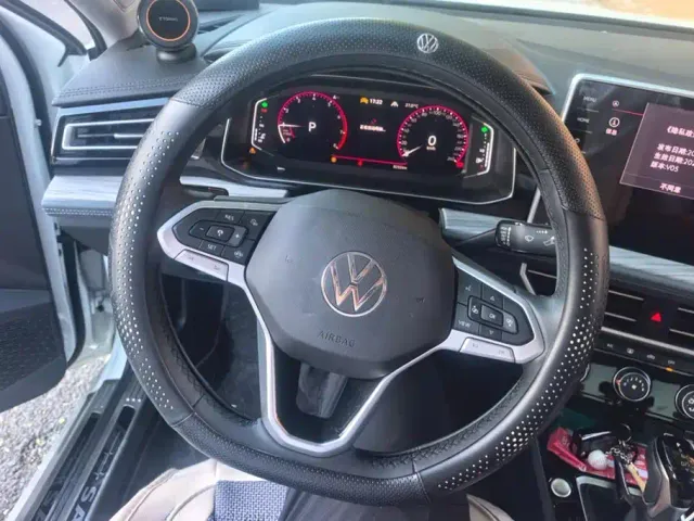 Volkswagen Sagitar — Фото автомобиля 15