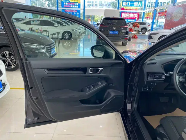 Honda Integra — Фото автомобиля 4