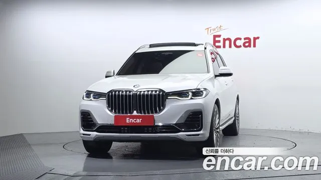 Фотография автомобиля — BMW X7 X7 (G07)
