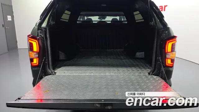 KG_Mobility_Ssangyong Rexton Новый Rexton Sport Khan Дизель 2.2 4WD — Фото автомобиля 17
