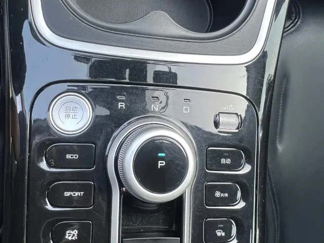 BYD Qin PLUS — Фото автомобиля 13