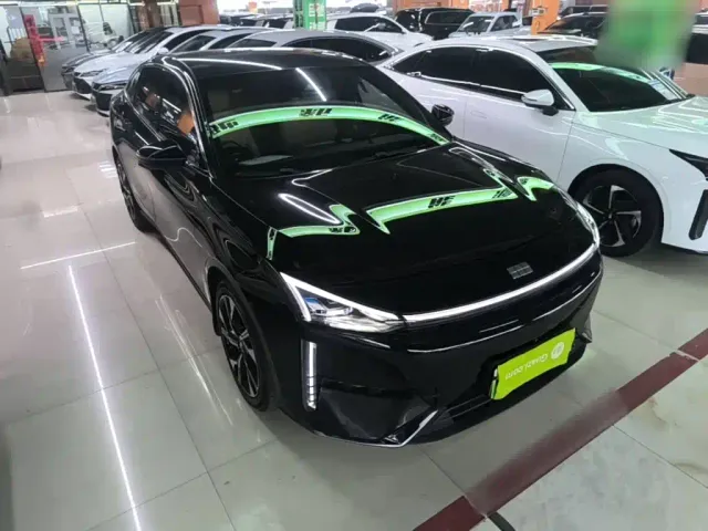 Geely Galaxy L6 — Фото автомобиля 3