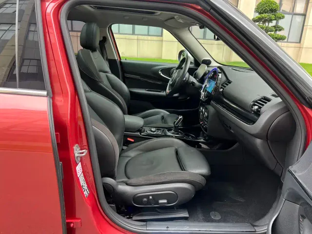 MINI Clubman — Фото автомобиля 12