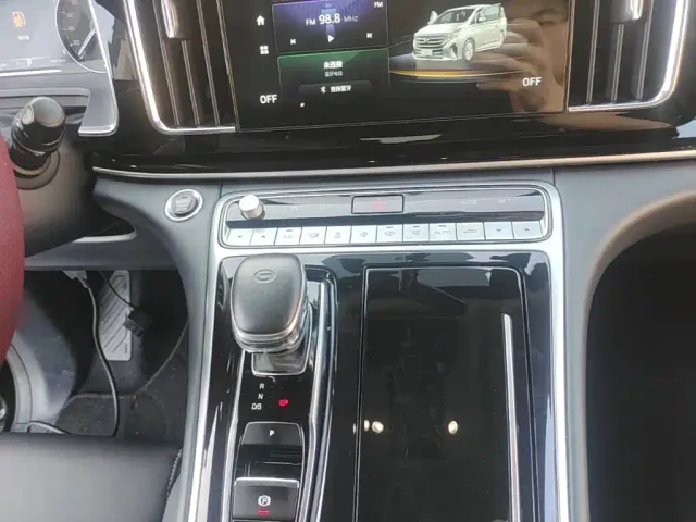 GAC Trumpchi M8 — Фото автомобиля 13