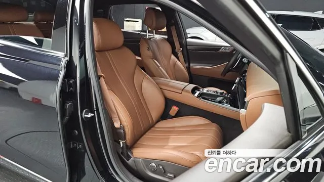 Genesis G80 Бензин 2.5 турбо AWD — Фото автомобиля 10