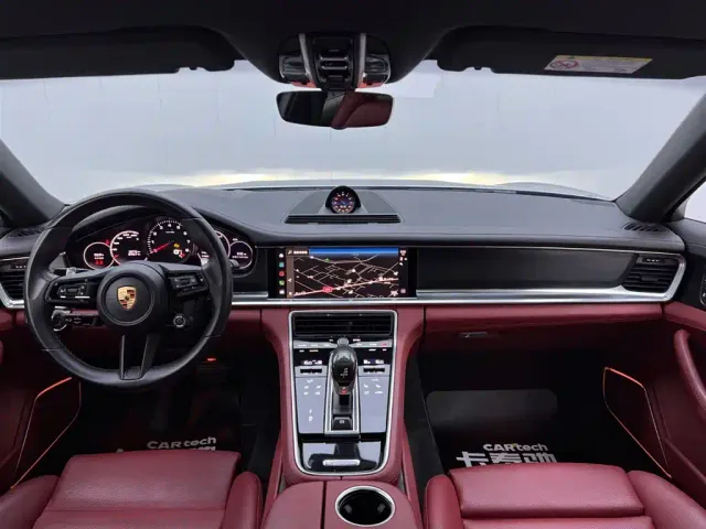 Porsche Panamera — Фото автомобиля 11