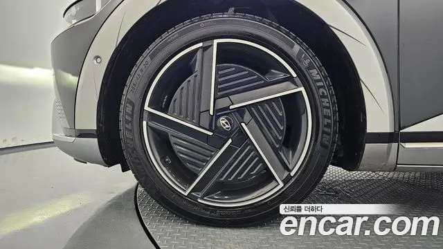 Hyundai Ioniq 5 — Фото автомобиля 5