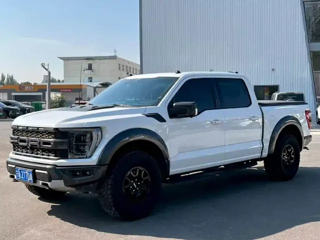 Фотография автомобиля — Ford F-150 Raptor