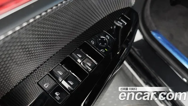 BMW 7-Series 7 серия (G70) 740i xDrive M Sport — Фото автомобиля 29