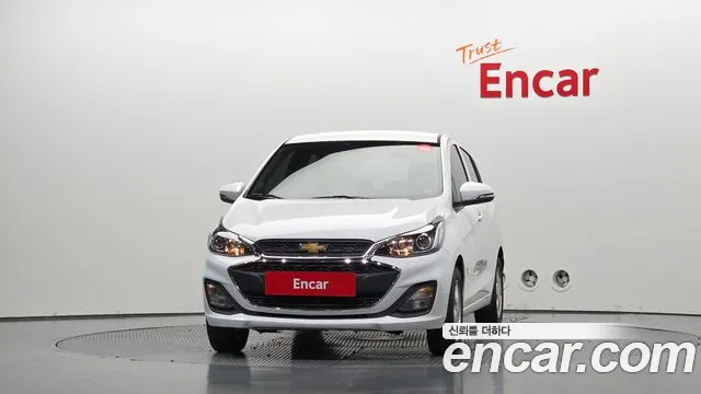 Chevrolet Spark — Фото автомобиля 3