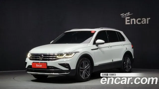 Фотография автомобиля — Volkswagen Tiguan