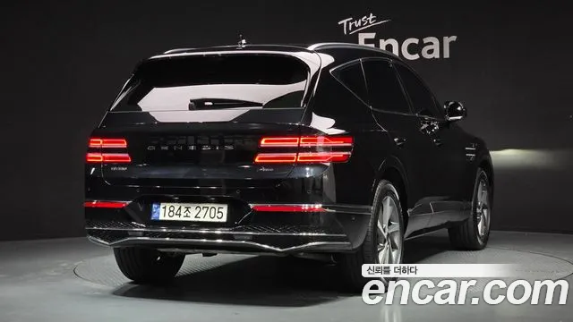 Genesis GV80 2.5T Бензин AWD — Фото автомобиля 2